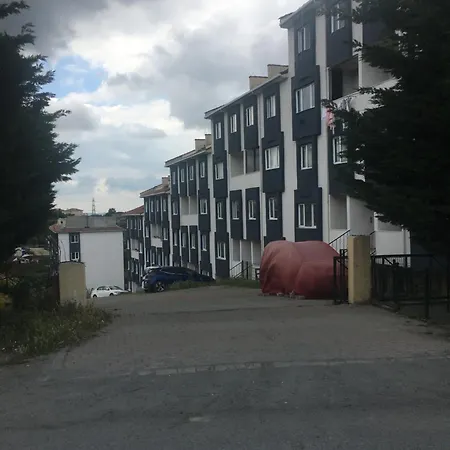 Spacious House Near The Airport *